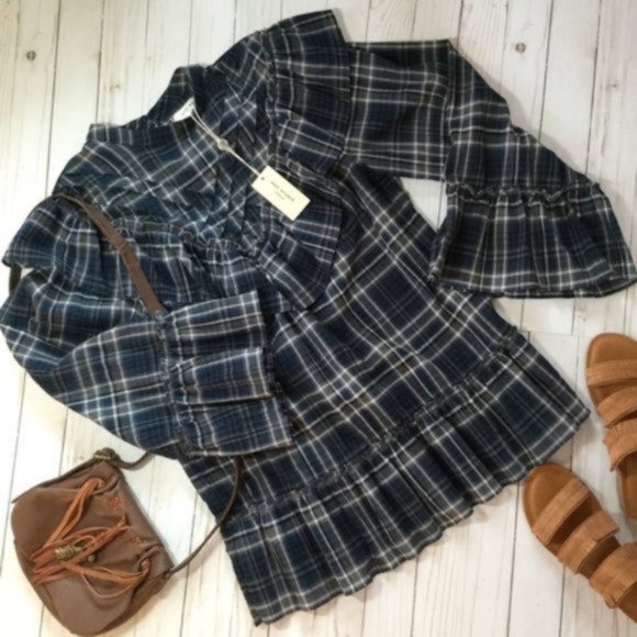 NWT Plaid Ruffle Max Studio Peasant Blouse Top - Picture 2 of 5